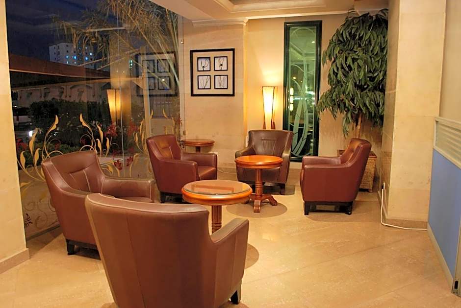 Times Square Suite Hotel