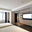 Atour Hotel Dalian Donggang Business District Gangwan Plaza