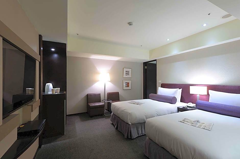 K Hotel - Yunghe