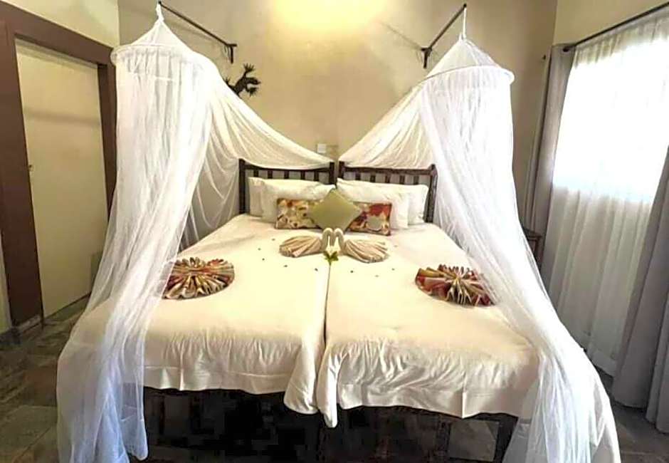 Thebe River Safaris