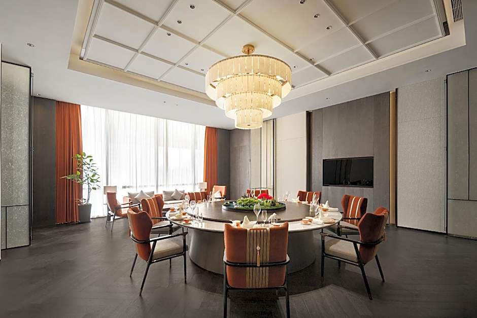 DoubleTree By Hilton Kaifeng