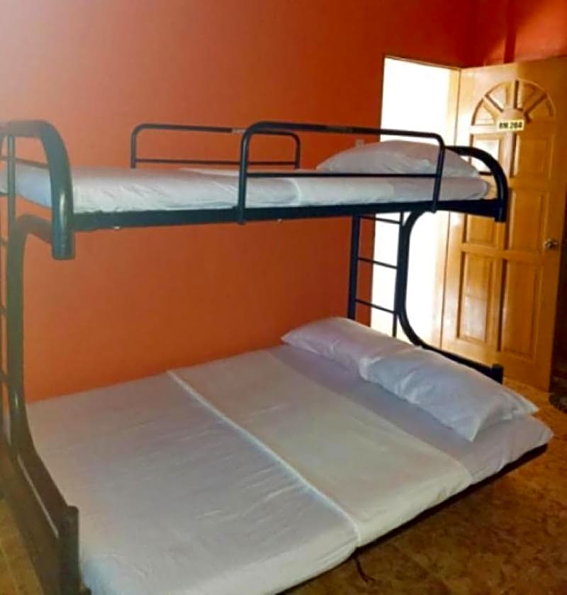 RedDoorz @ Garcia Hernandez Bohol