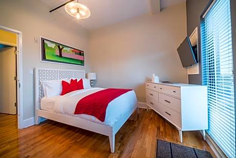 Two Bedroom Penthouse with Roof Deck