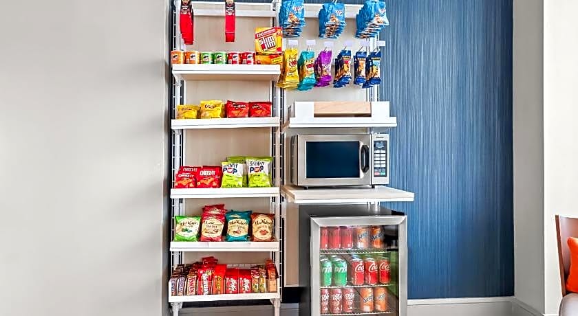 Spark by Hilton Victoria