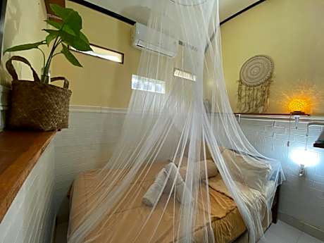 Standard Double Room with Shared Bathroom