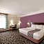 La Quinta Inn & Suites by Wyndham Mansfield