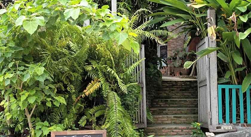 Big Tree Boutique Hotel