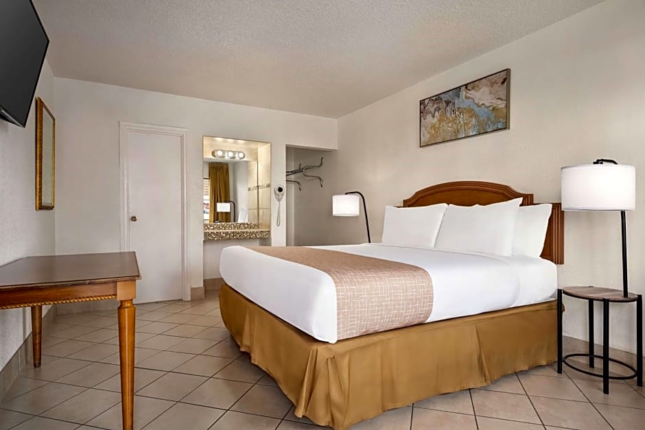 Travelodge by Wyndham Las Vegas