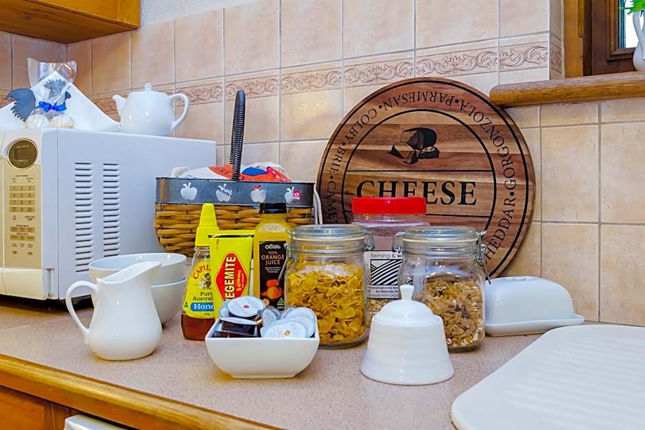 Country Pleasures Bed and Breakfast