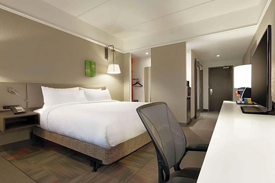 Hilton Garden Inn Calgary Downtown