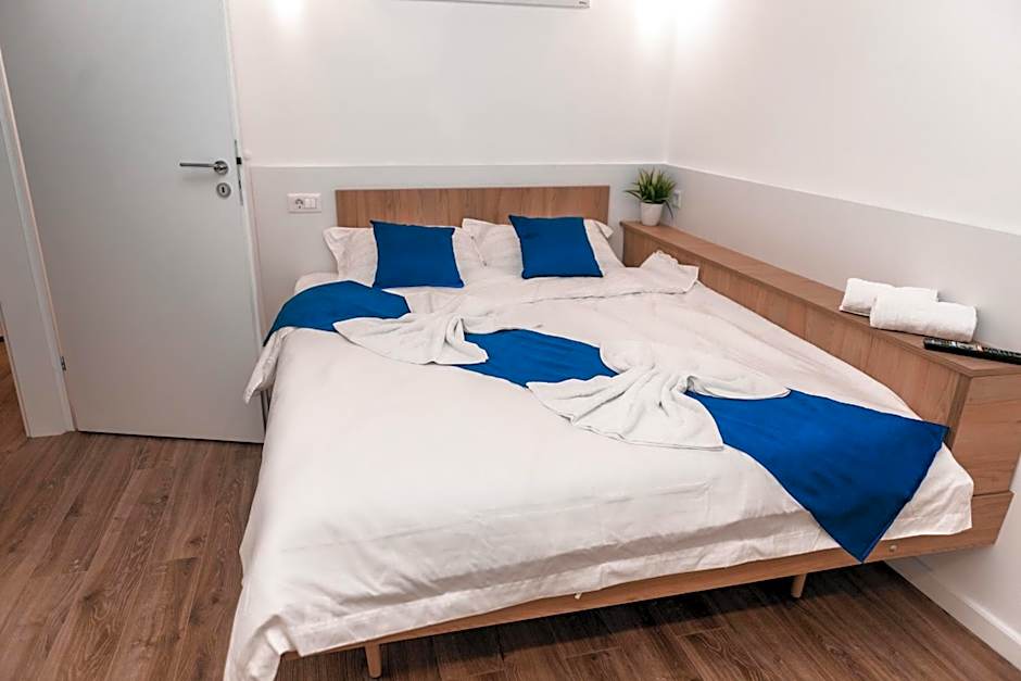 Puzzle Apartaments&Studios