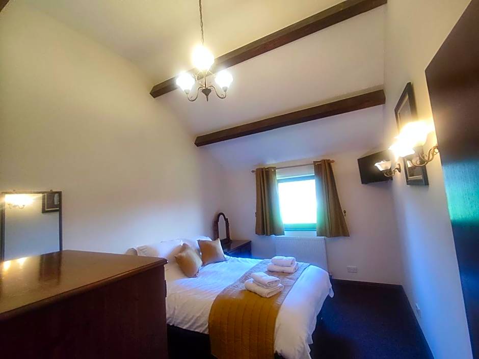 Ye Olde Bowling Green Inn