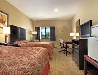 2 Queen Beds Non-Smoking