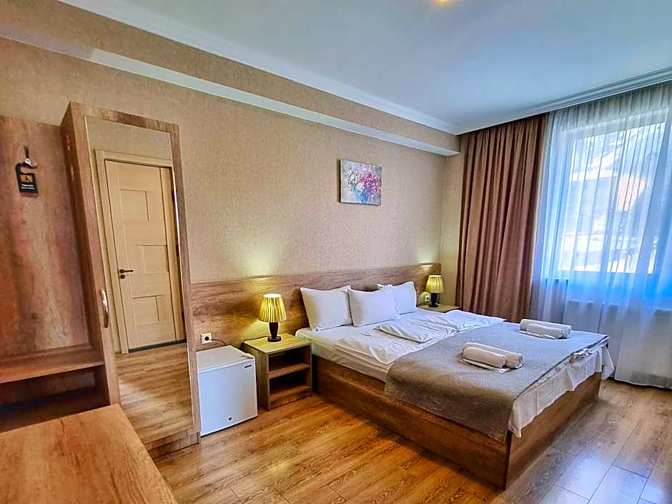 Photo 1 of 6 of Double Room with Private Bathroom