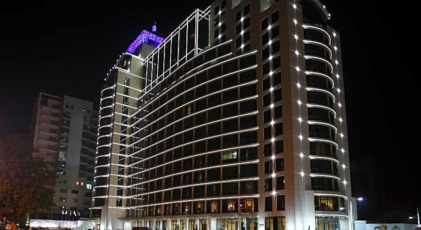 QafqaZ Baku City Hotel & Residence