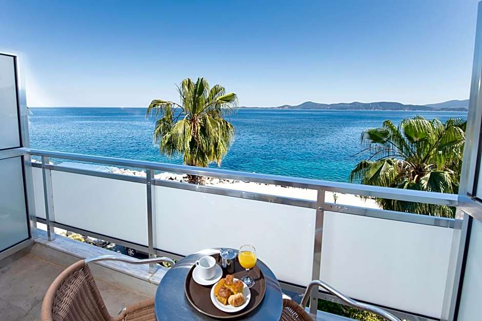 Avra Hotel
