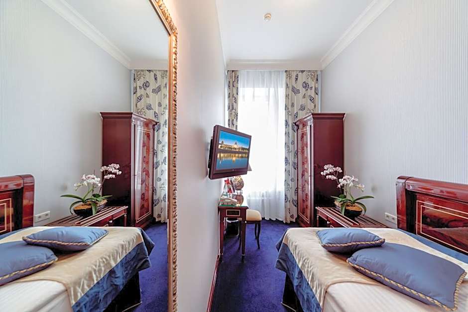 Golden Triangle Boutique Hotel