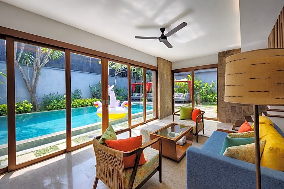 Seminyak Icon - by Karaniya Experience