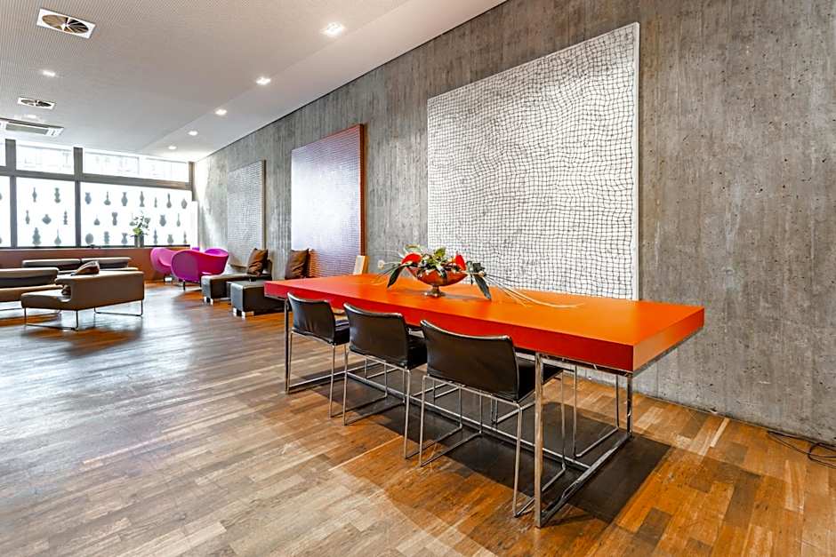 Art & Business Hotel