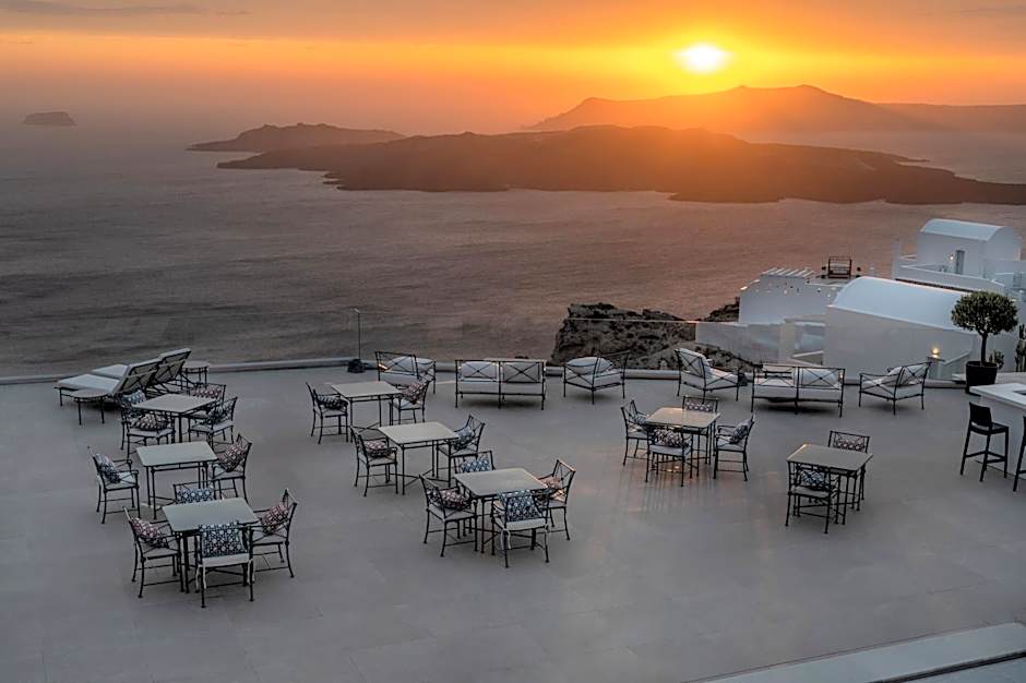 Apeiron Blue Santorini by Apeiron Hotels