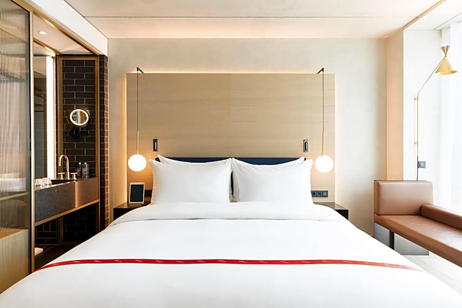Ruby Emma Hotel Amsterdam