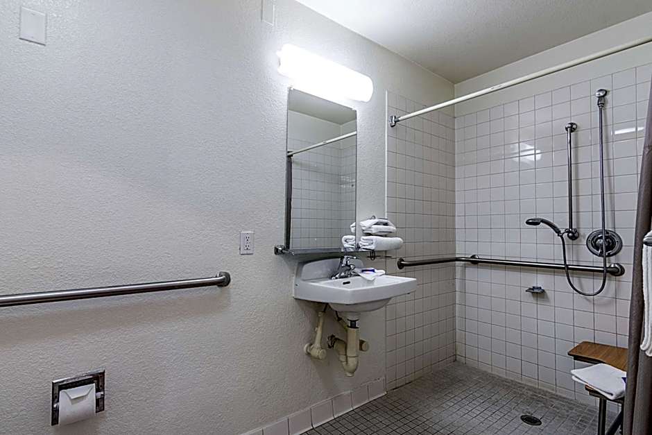 Motel 6 Modesto, CA
