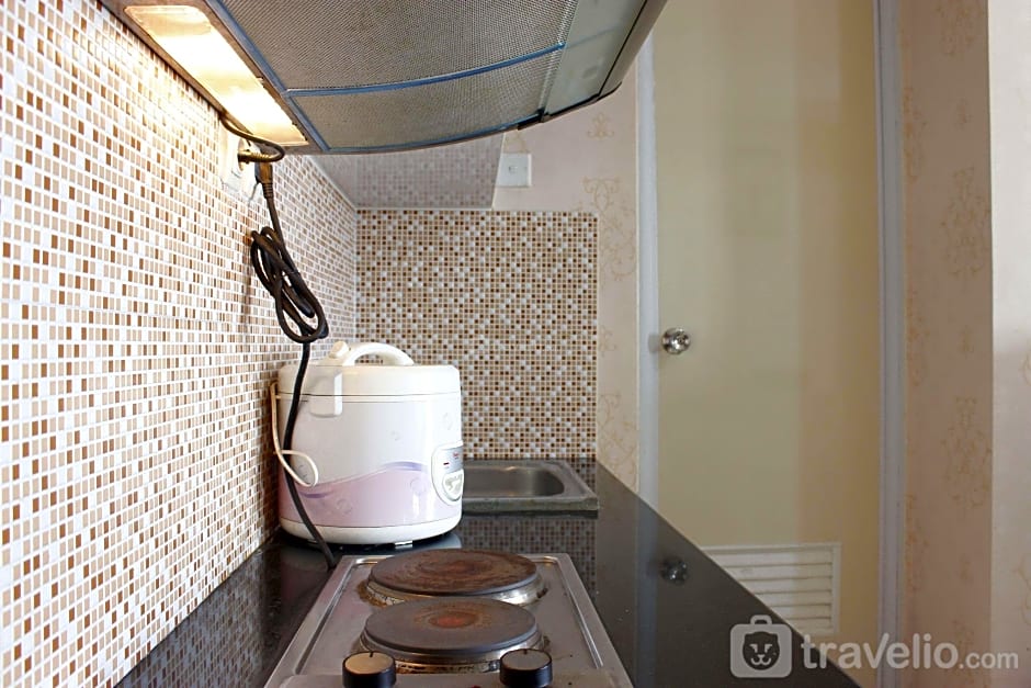 Cozy 2BR Tamansari Panoramic Apartment By Travelio