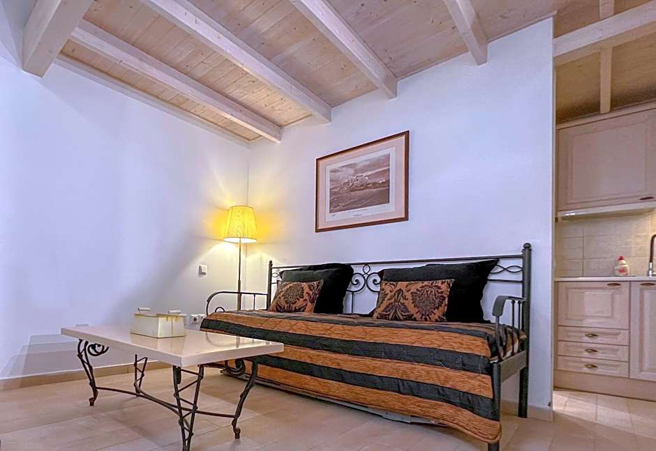 PortaDelMare deluxe suites