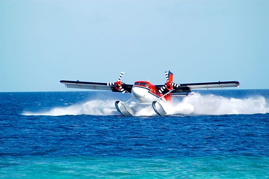 Adaaran Select Meedhupparu