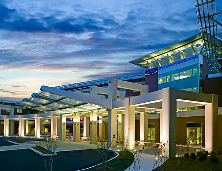Holiday Inn Express and Suites Atlanta-Johns Creek By IHG
