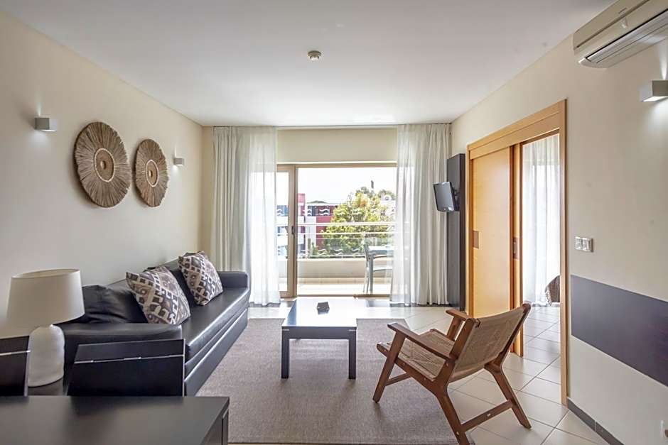 Areias Village Beach Suite Hotel