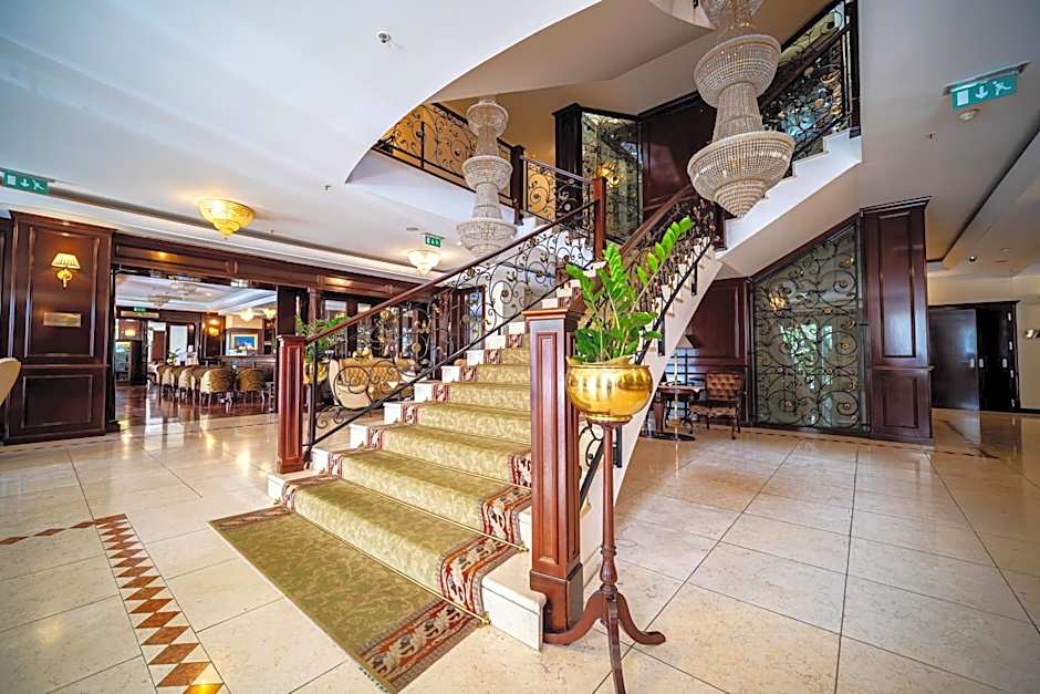 Hotel President Solin