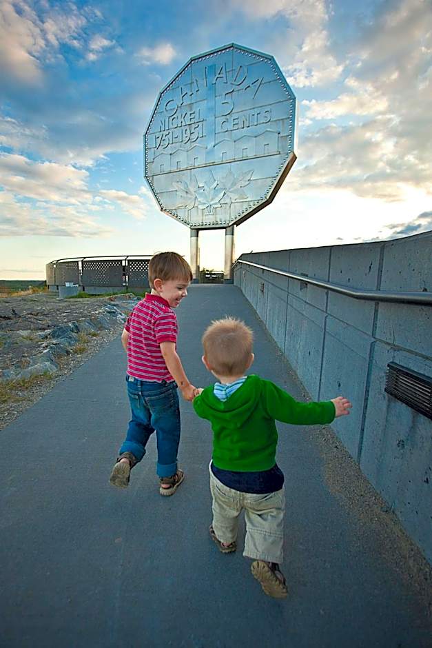 Travelway Inn Sudbury