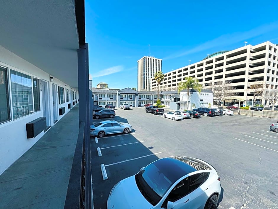 SureStay by Best Western Fresno Central