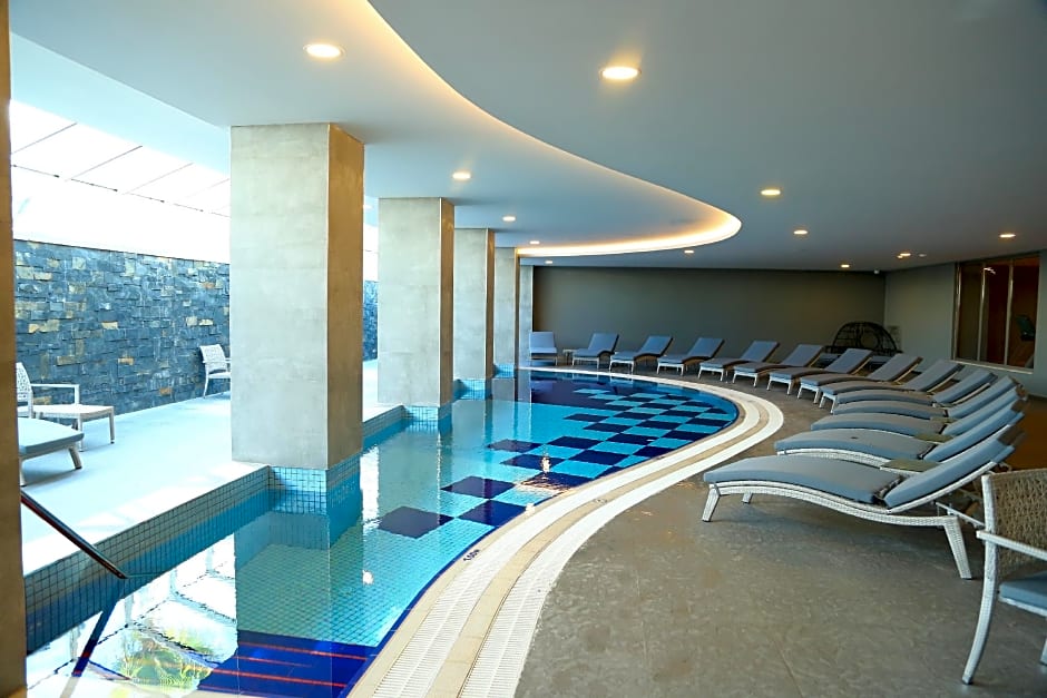 Turunc Premium Hotel