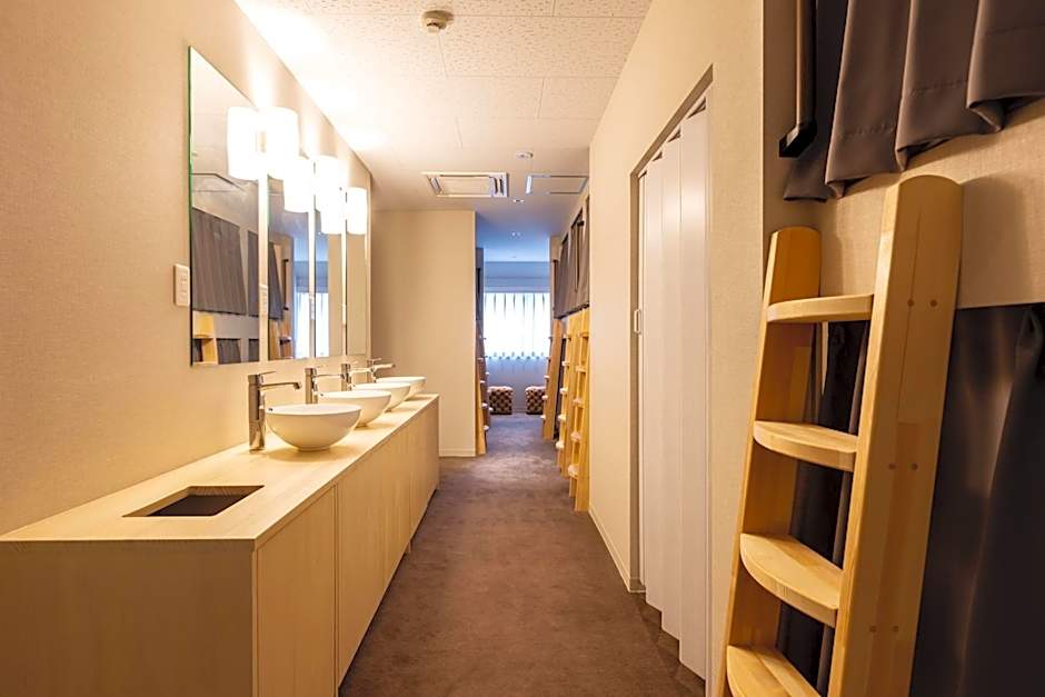 Akasaka The Hostel