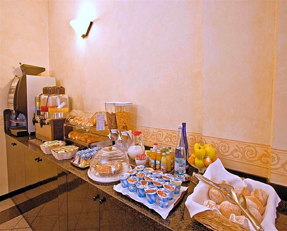 Piccolo Hotel