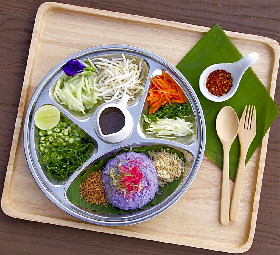 The Plug hotel @ i-Biz Avenue