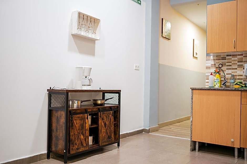 Albergue Barullo - Cubículos - Literas - Habitaciones