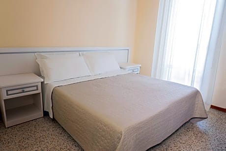 Economy Double or Twin Room