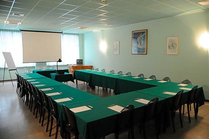 Hotel Industria