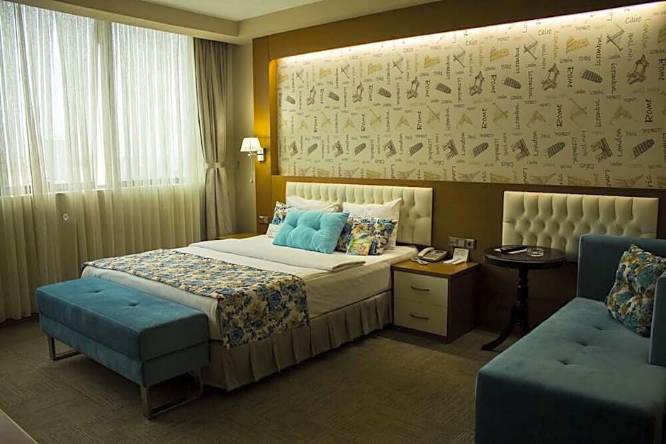 Yol İş Holiday Adana Otel