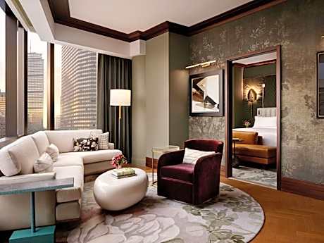 Large King Room with Rain Shower and Soaking Tub