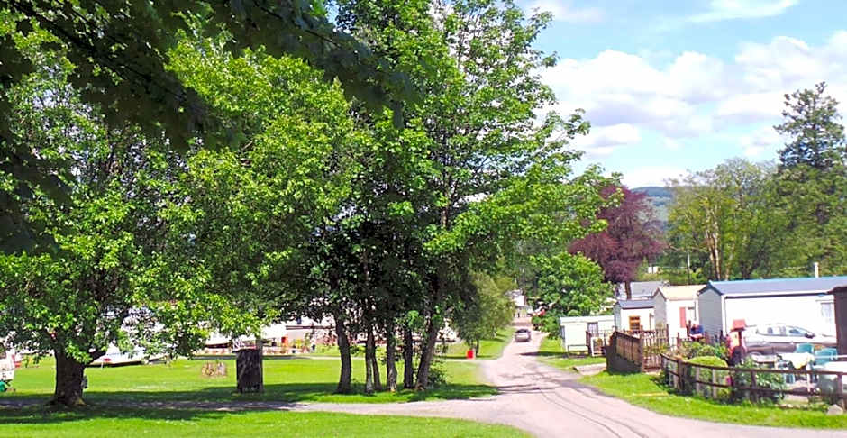 Moffat Manor Holiday Resort