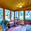 Lake Creek Lodge