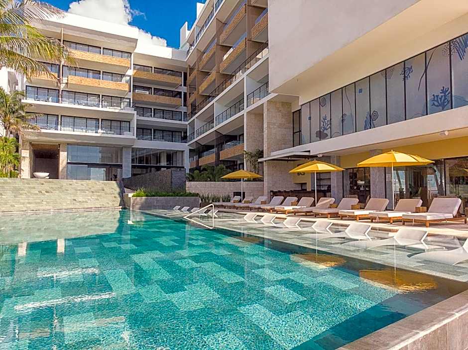 The Fives Oceanfront