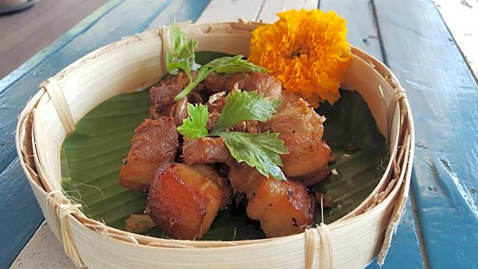 I - Talay Taling Ngam Samui - เขา ป่า นา เล ตลิ่งงาม สมุย