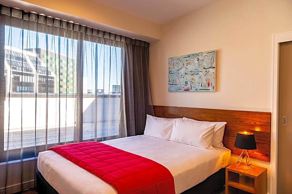 Boulcott Suites