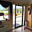 Island Suites Hobby Airport