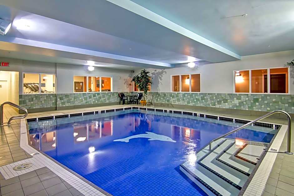 Hampton Inn By Hilton And Suites Calgary-Airport